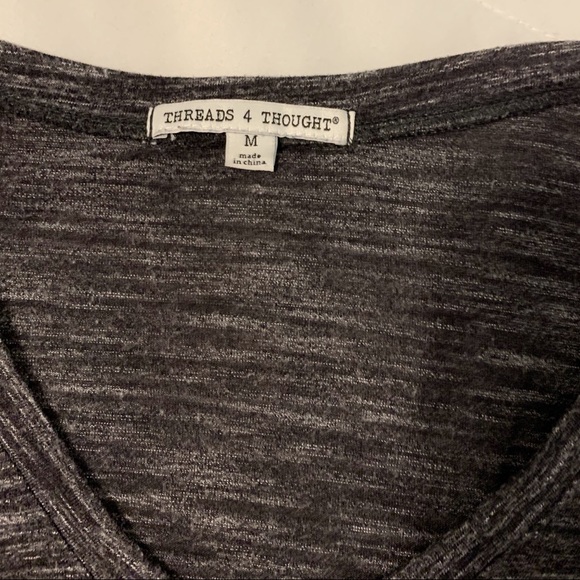 Tshirt - Picture 2 of 2